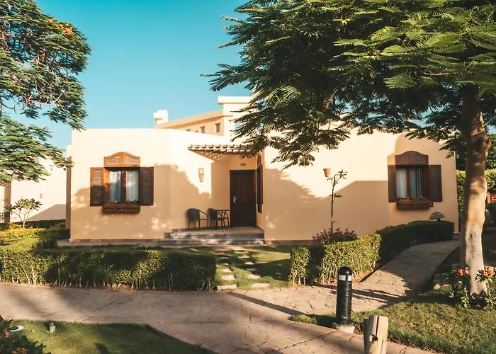 Nubian Island, Families And Couples Only