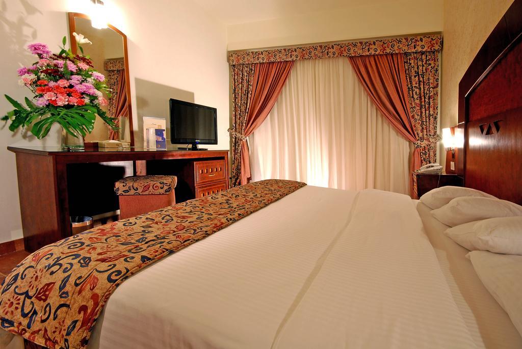 Nubian Island, Families And Couples Only Курортний комплекс 5*