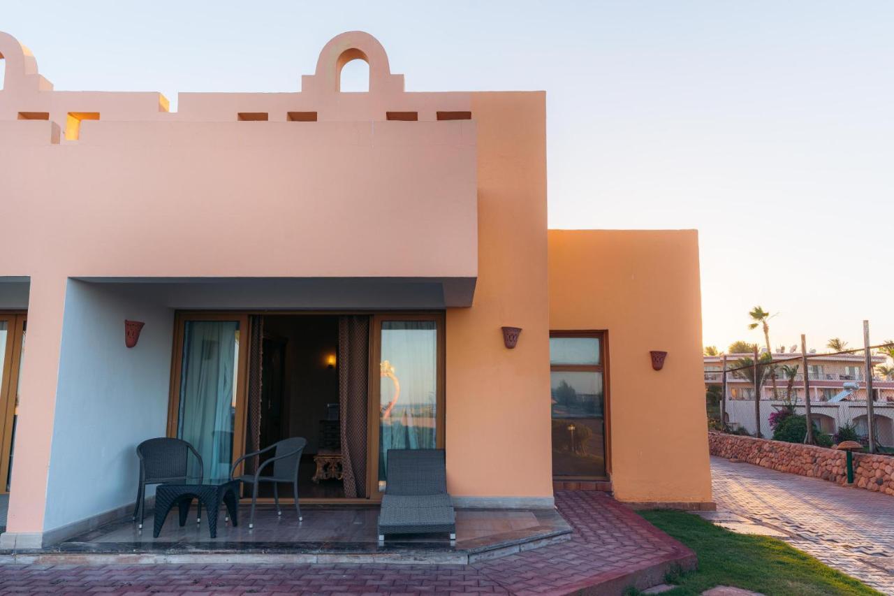 Nubian Island, Families And Couples Only Complex 5*